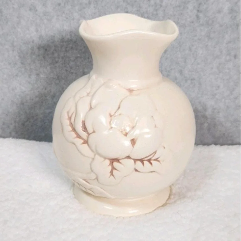 VTG c1940s Red Wing Pottery Vase Magnolia #975 Ivory & Brown Vase 6